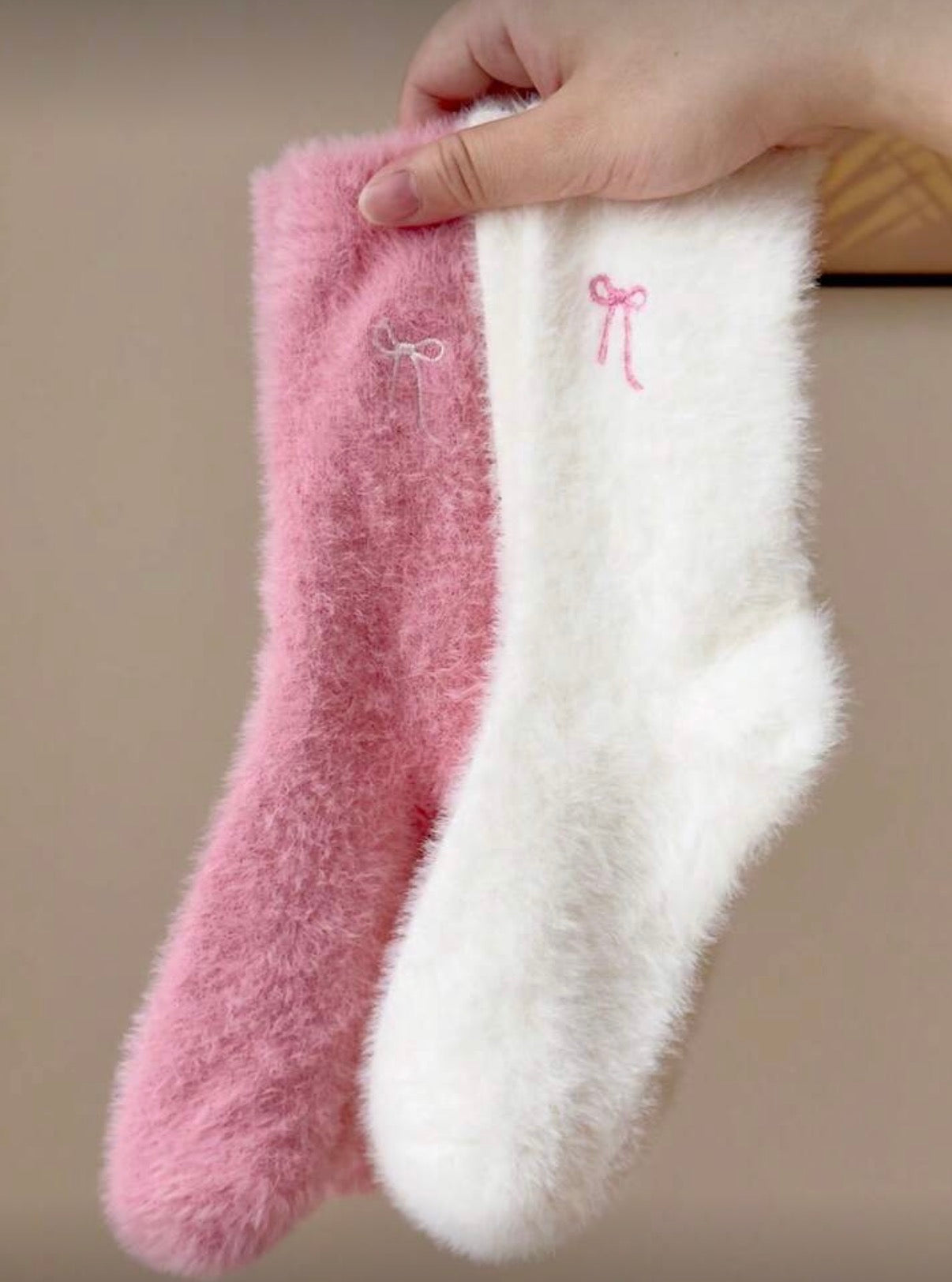 2/4 paia di calzini da donna con fiocco e cuore