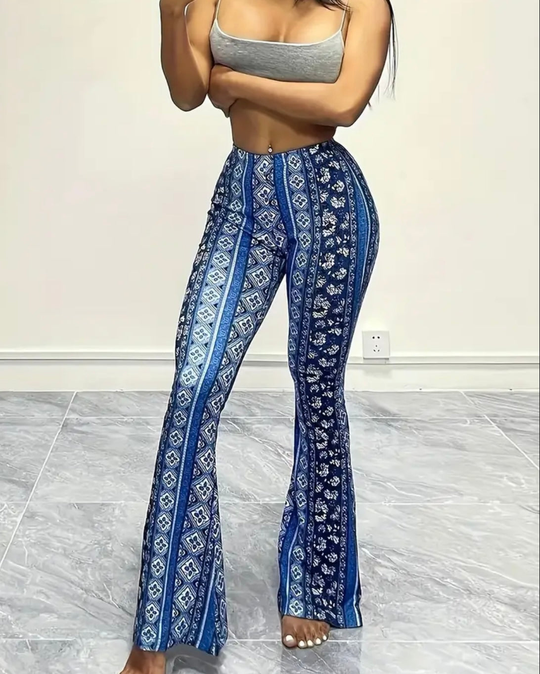 Pantaloni a Zampa Eleganti da Donna