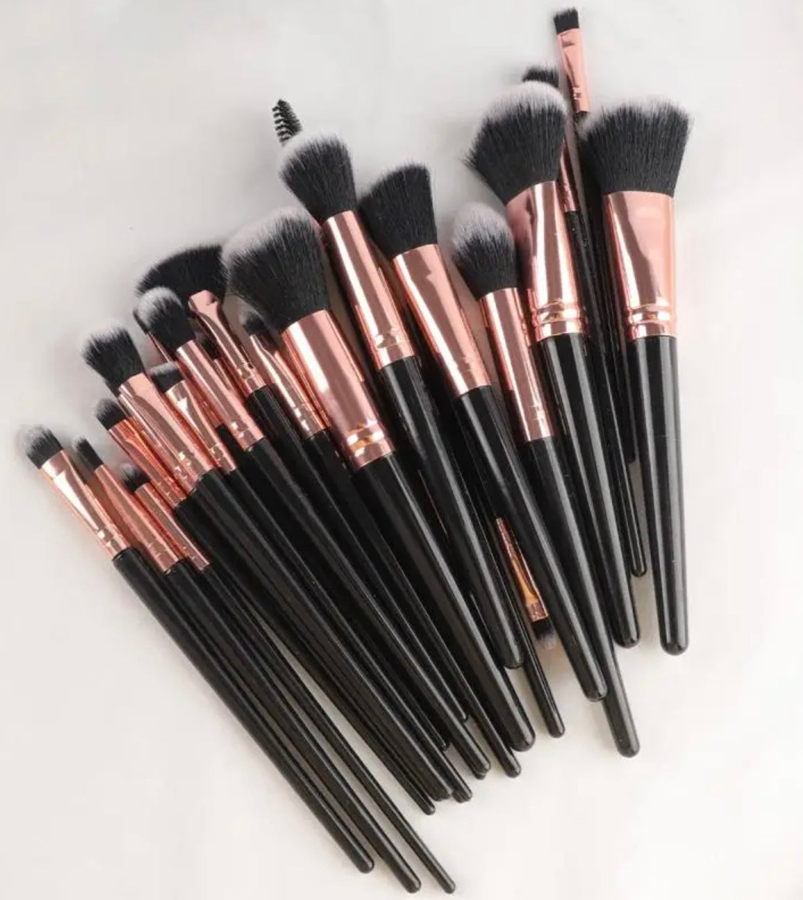 Set Trucco Completo da 47 Pezzi – Tutto ciò che ti serve per un make-up perfetto