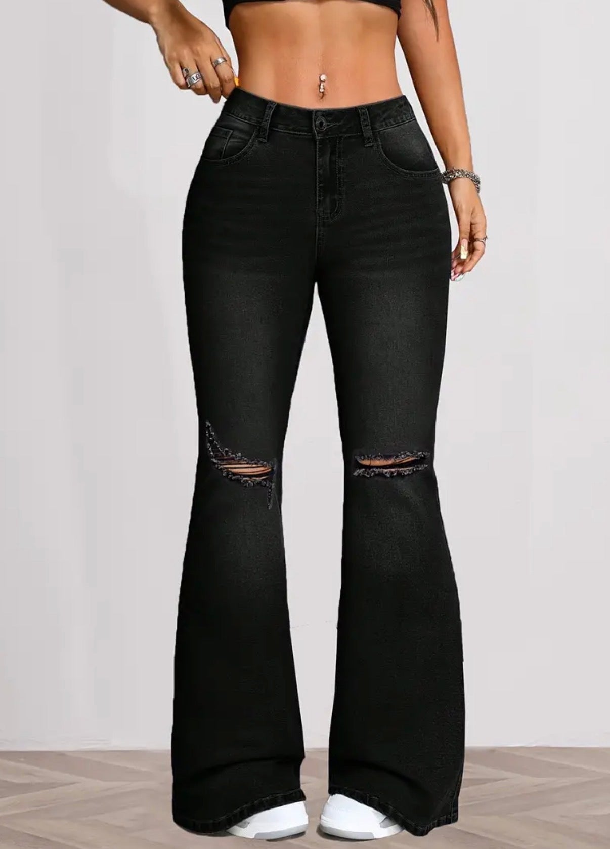 Jeans a zampa in denim stretch nero da donna