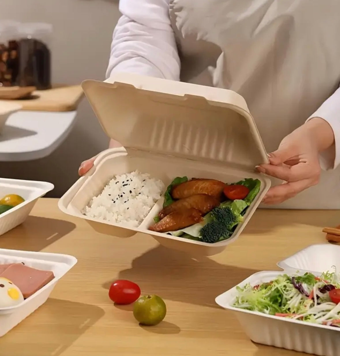 Scatole per il Pranzo Biodegradabili con 2 Scomparti – Con aggiunta le Posate in Bambù