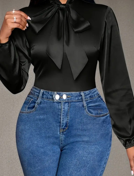 Blusa in raso chic da donna