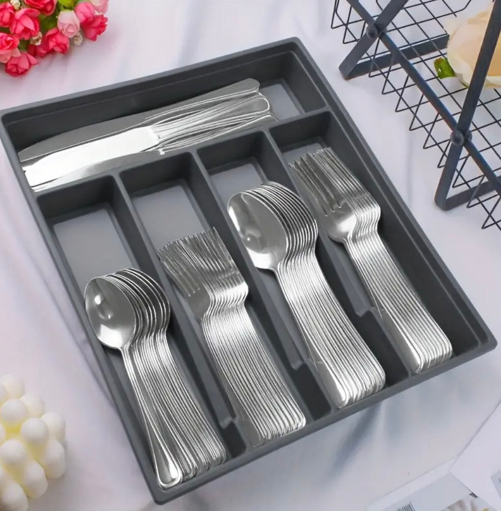 Set di Posate Argentato con Box: perfetto per ogni tavola