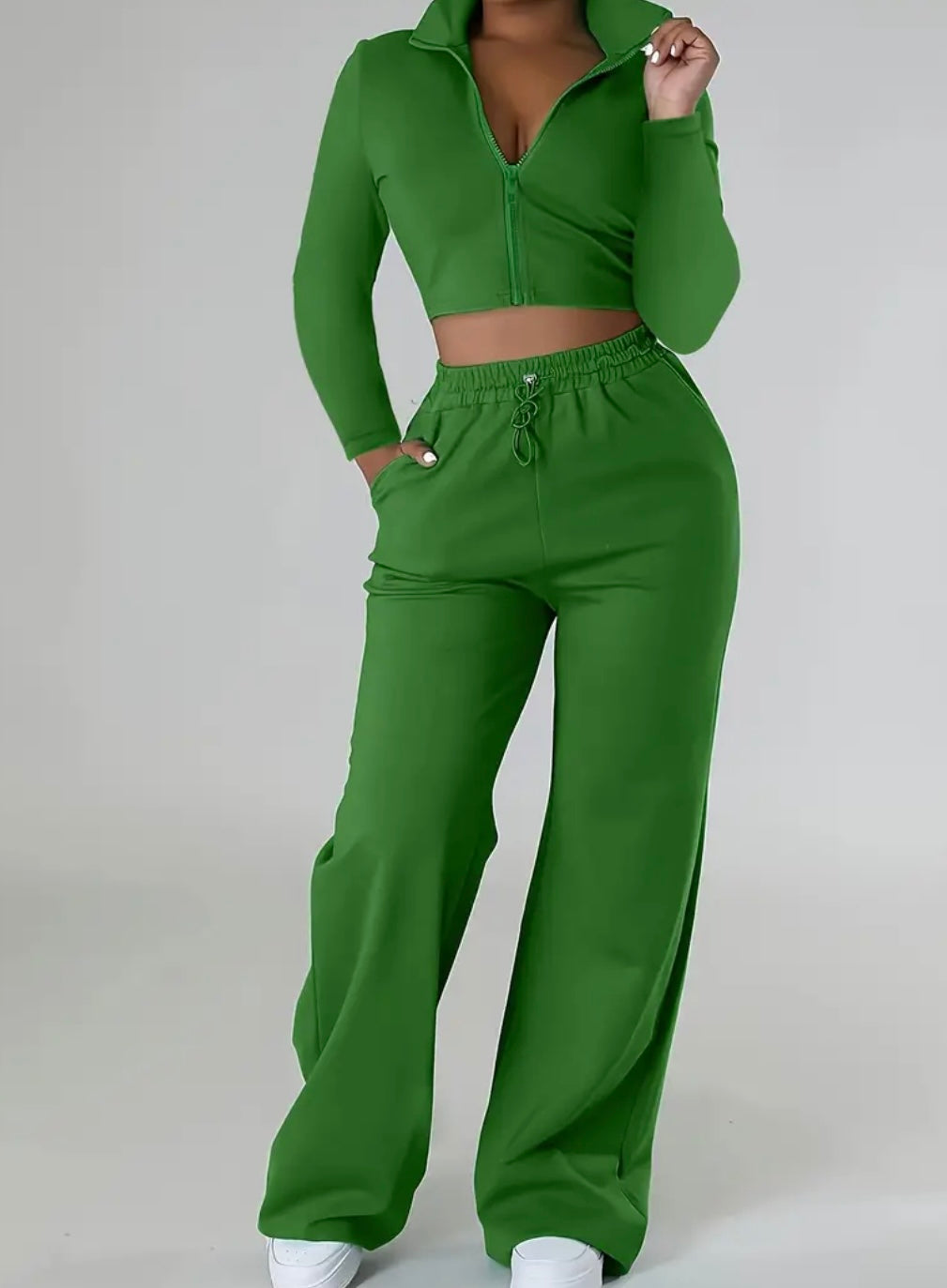 Completo Casual Donna a Due Pezzi – Top Corto con Zip e Pantaloni con Coulisse